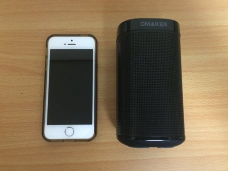 背の高さはiPhone5sと同じ